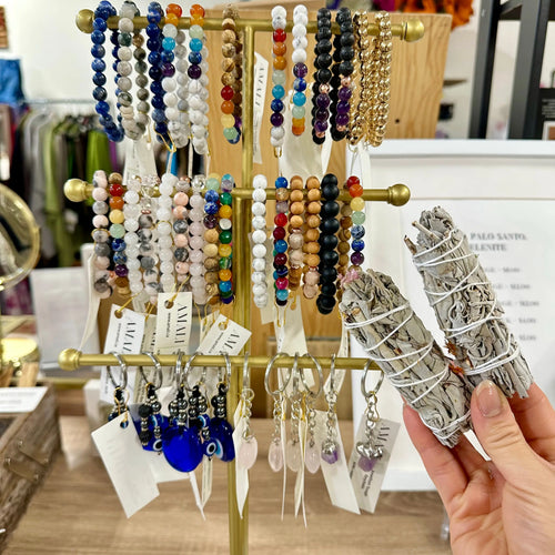 Amali Crystals