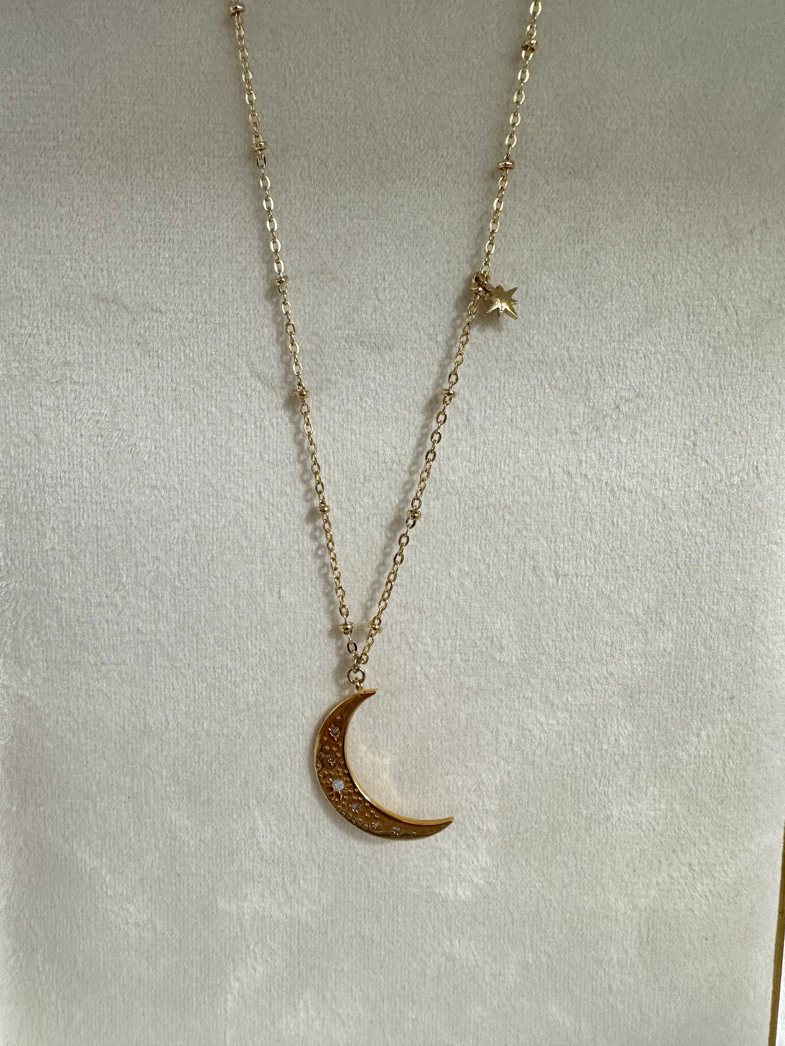 Moon White Opal Necklace