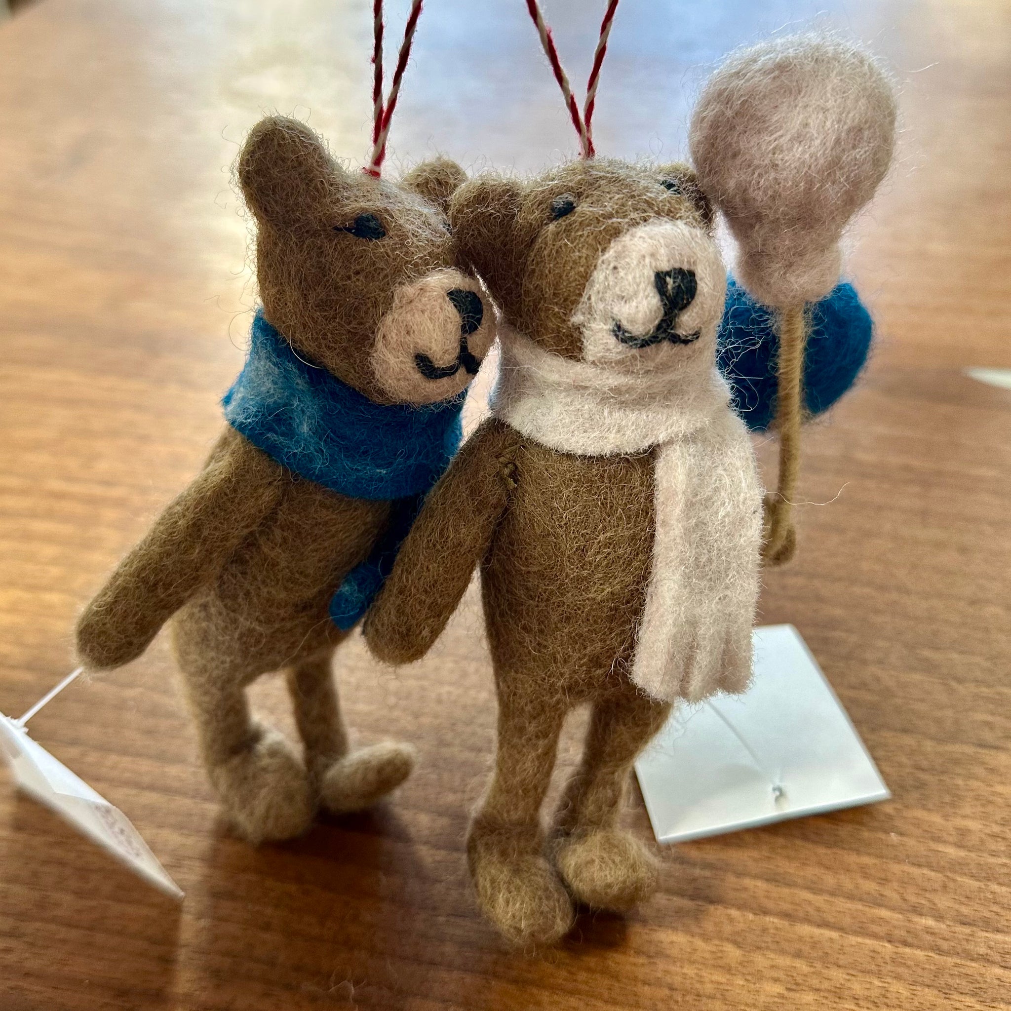 Wool Bear with Balloon Ornament