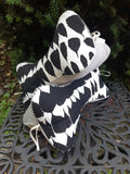 LazyBonesCozy - "Bone" Neck Cushion Lazy Bones Cozy