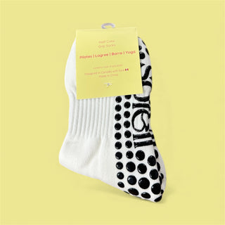 Soleil Socks - Ugh As If half crew grip socks 