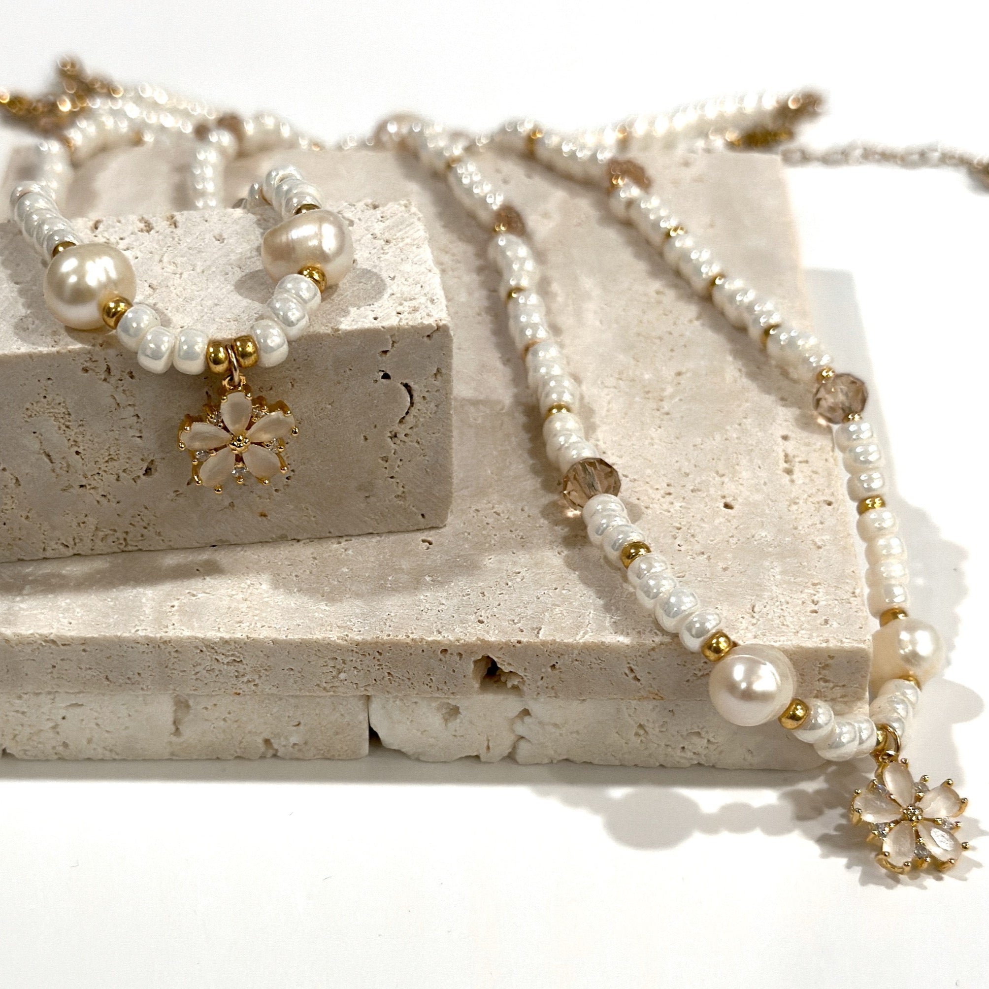 sakura pearl necklace
