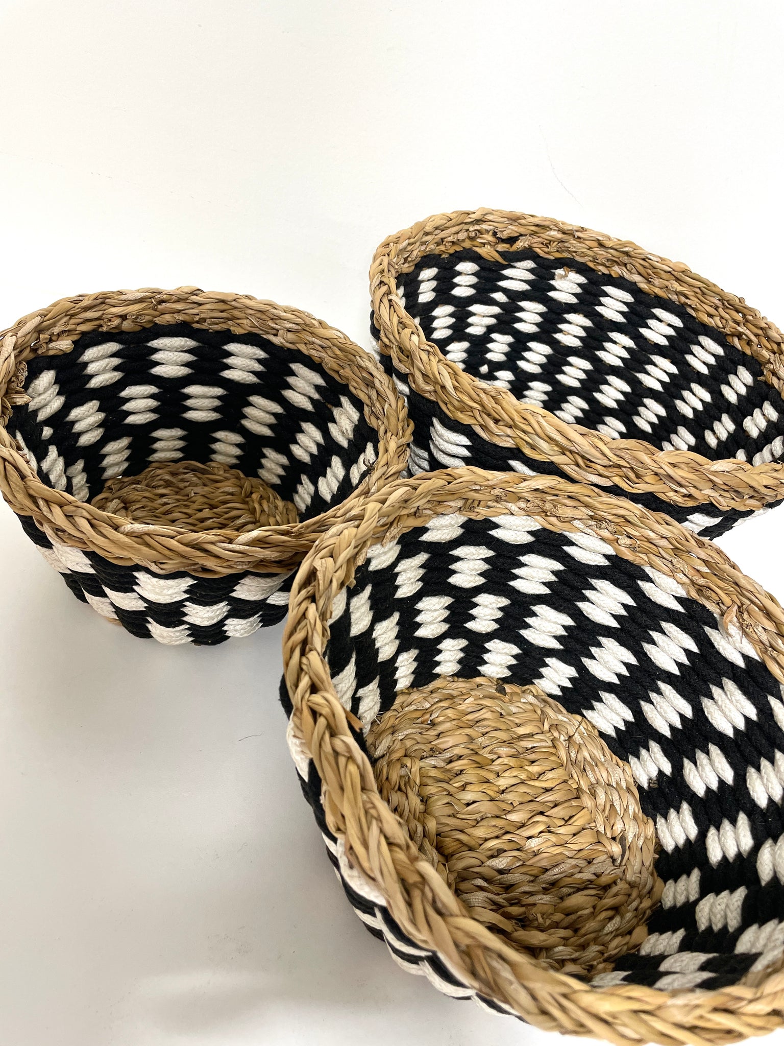 Seagrass & Drawstring Round Baskets - Set of 3 - Hand Touch