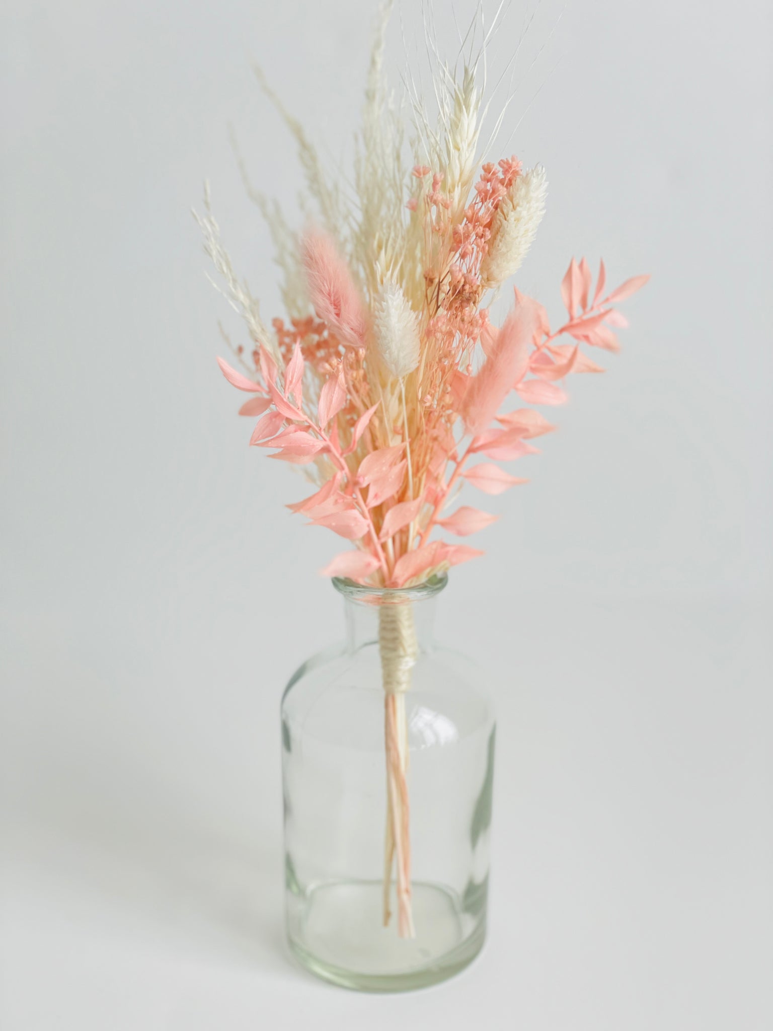 Mini Bouquet in Vase - Art of Flowers